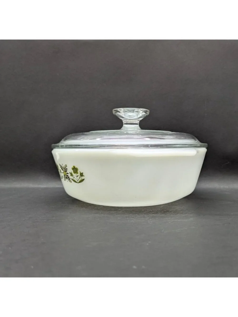 Anchor Hocking Fire King Round 2 Qt. Covered Casserole Dish Glass Vintage